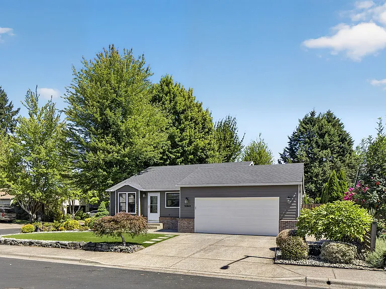 15863 SW Baler Way — Photo 2