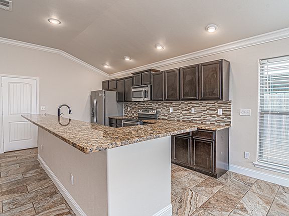 4th image of 418 O'Rourke St
