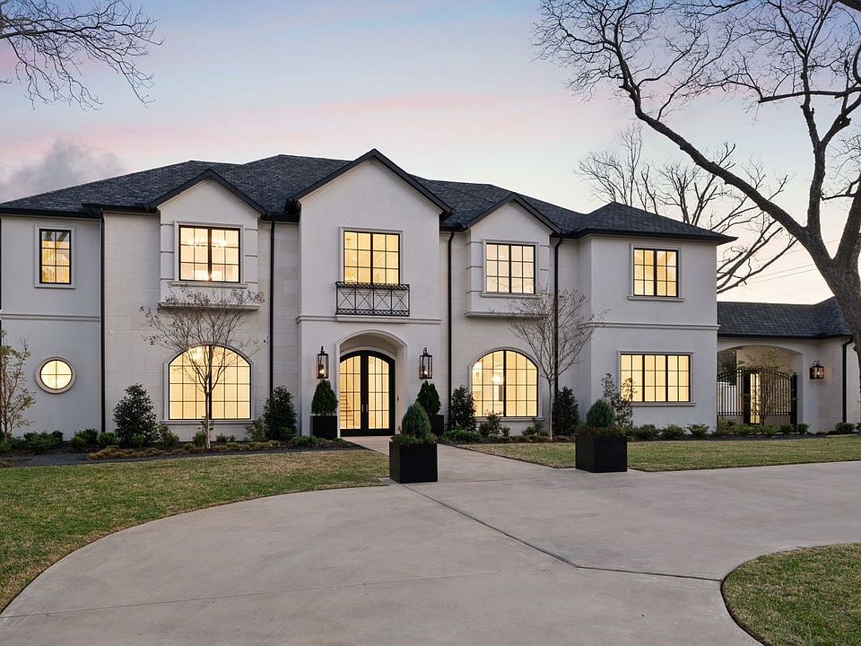 1st image of 4206 Woodfin Dr