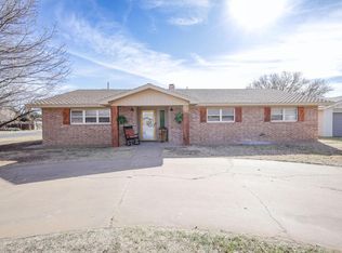 812 Holliday St, Plainview, TX 79072