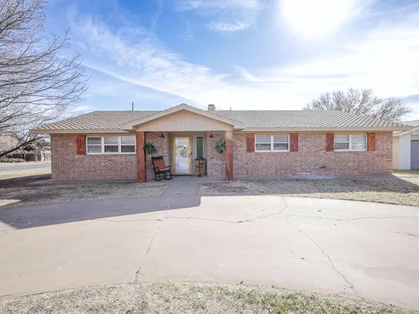 812 Holliday St, Plainview, TX 79072