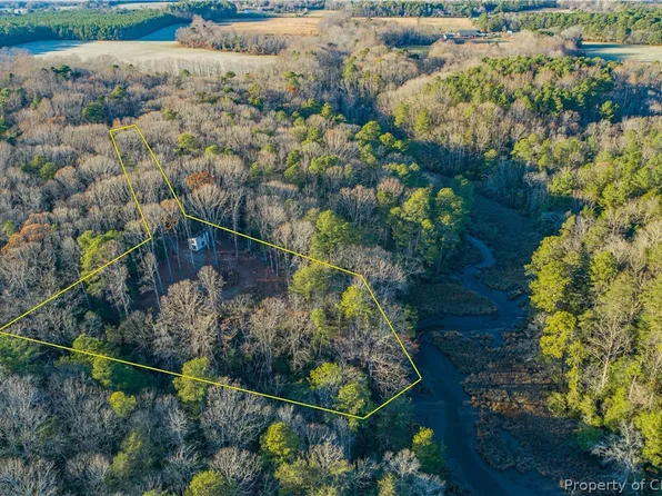 326 Meyers Dr, Lancaster, VA 22503