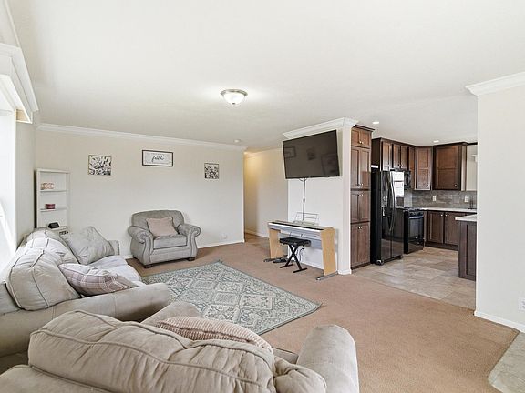 4th image of 2022 Morgan Way