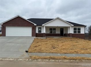 446 Steeplechase Rd, Jackson, MO 63755