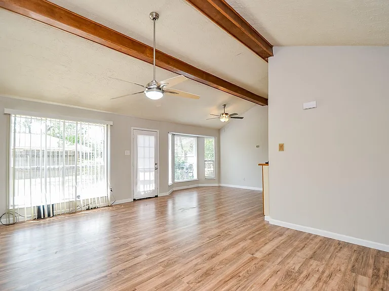 7623 Kite Hill Dr — Photo 5