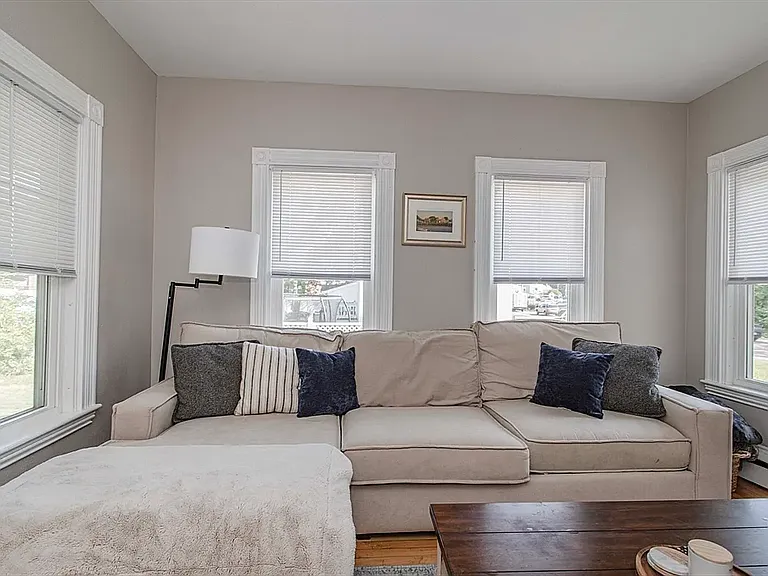 37 Rockland St #1 — Photo 8