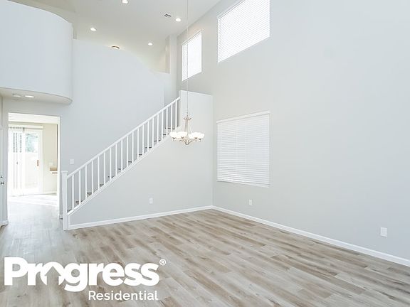 4th image of 2405 Breckle Key Ave