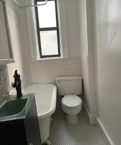 30-80 32nd St #31 — Photo 4