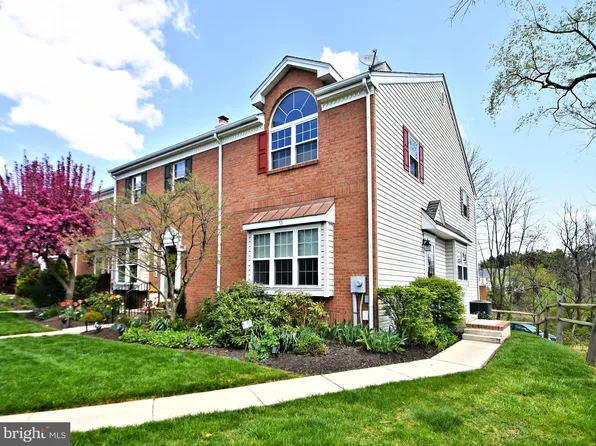 53 Amberly Ct, Boyertown, PA 19512
