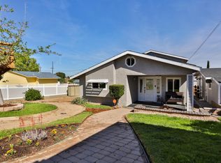 1249 W Ontario Ave, Corona, CA 92882