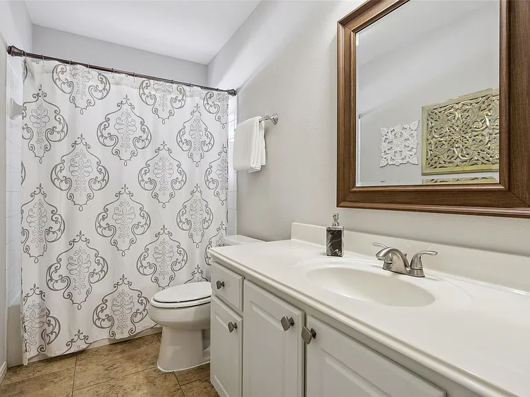 183 N Millport Cir — Photo 20