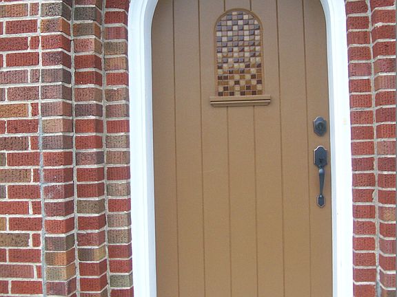 2nd image of 624 Bellsworth Ct