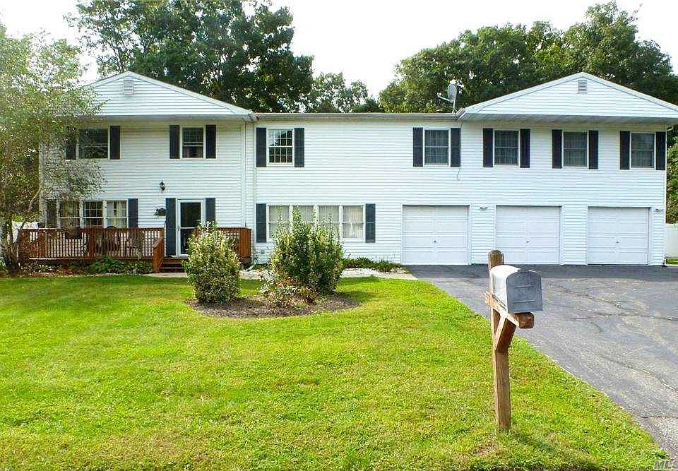 1st image of 74 Westcliff Dr