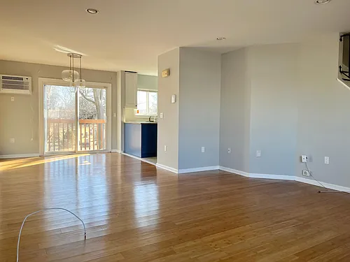 30 Elmcroft Rd #7 Photo 1