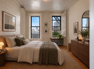 241 E 7th St APT 6C, New York, NY 10009