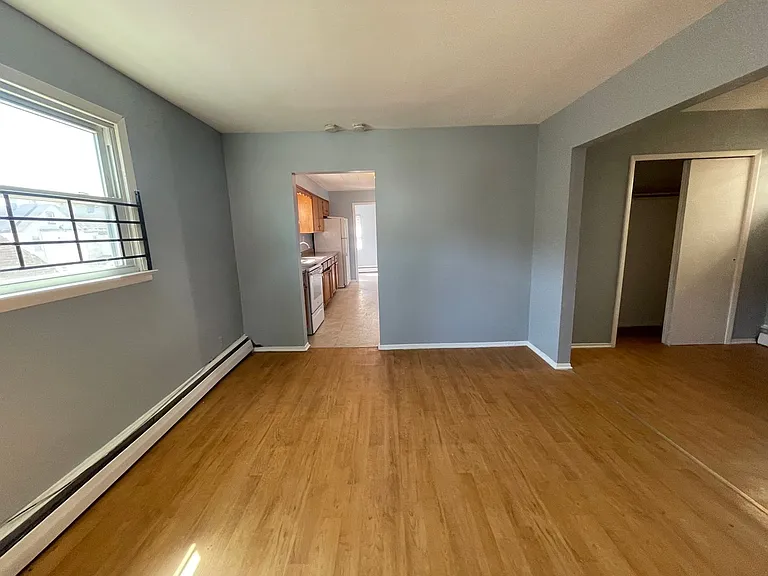 265 Prospect St — Photo 10