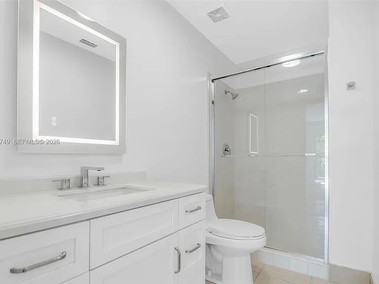 15391 S Dixie Hwy #60 — Photo 9