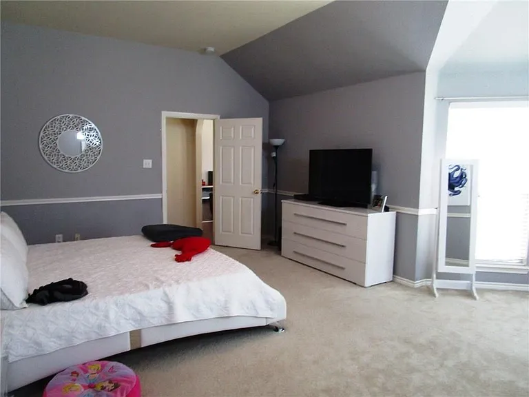 7312 High Point Dr — Photo 17