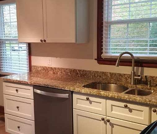 5th image of 3009 Shenandoah Ave