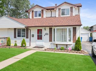 4654 W 89th Pl, Hometown, IL