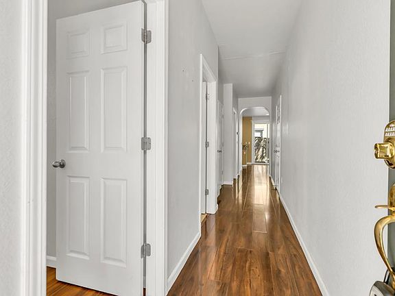 2nd image of 3162 Touchman St