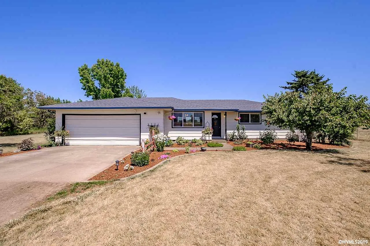 35505 Gerig Dr SE photo 1