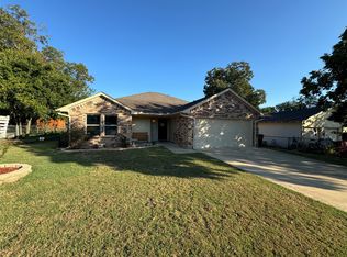 1212 Bales St, Cleburne, TX 76033