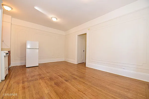 Rented by Corcoran | media 21