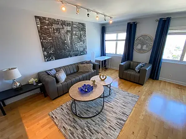 525 E Seaside Way, Long Beach, CA 90802