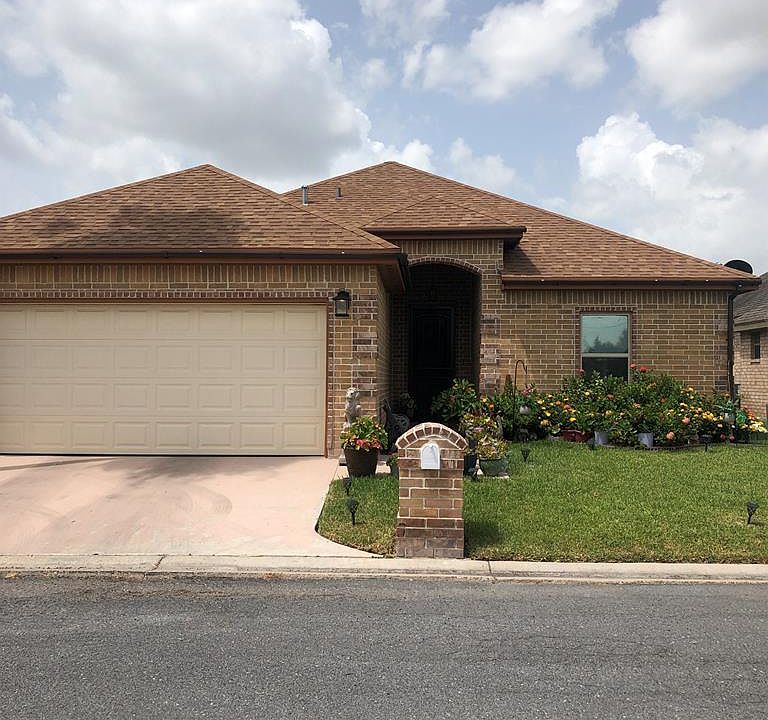 1st image of 147 Willow Cir #15