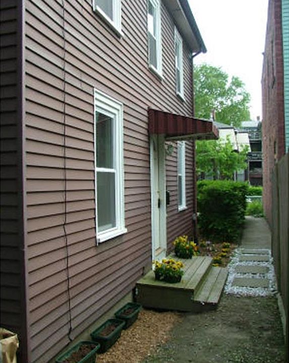 2nd image of 147 Hamilton St