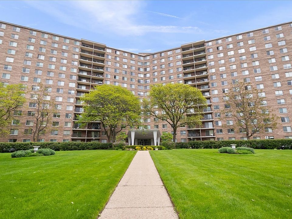 1st image of 7141 N Kedzie Ave APT 601