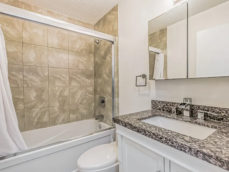 200 Brookpark Dr SW #1113 — Photo 22