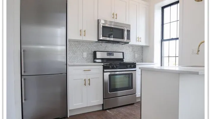 Rented by Nooklyn NYC LLC | media 21