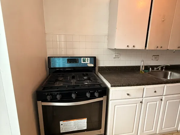 1010 Sherman Avenue image 9 of 23