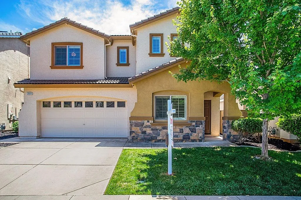 2649 Lindbergh Ln photo 1