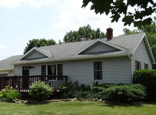 6917 North Ave, Middleton, WI 53562