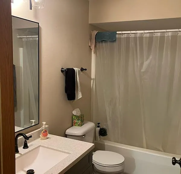 138 Marcella St — Photo 18