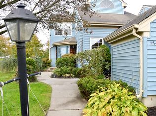 25C Hillsborough Dr, Monroe, NJ