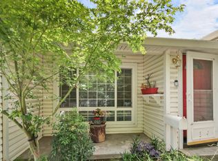 910 Pennsylvania Pl, Davis, CA 95616