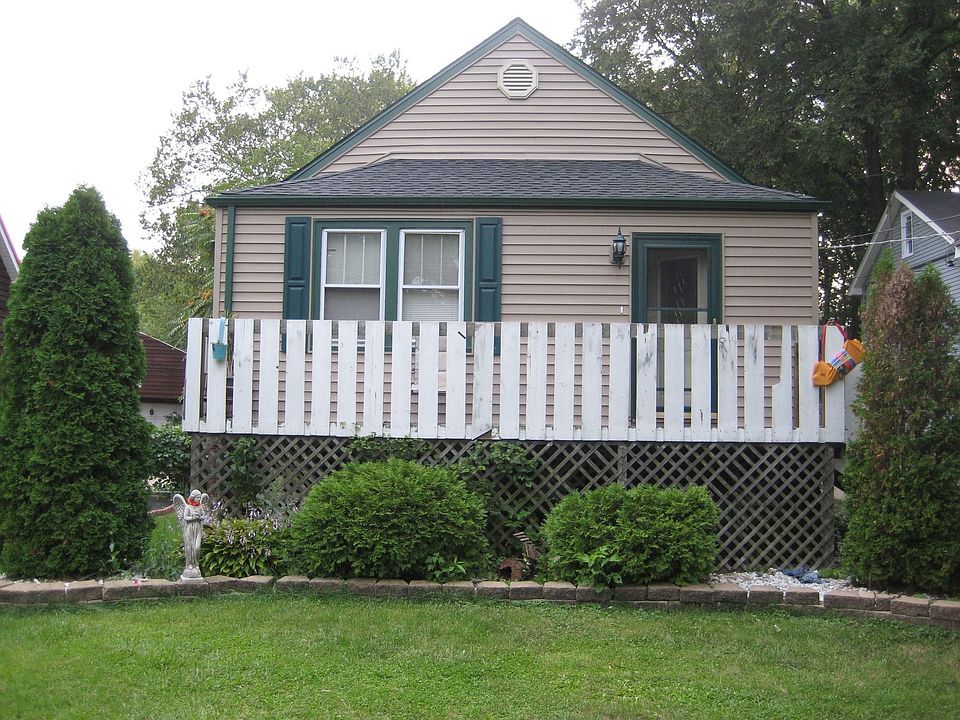 1st image of 15336 Kenton Ave