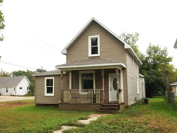 324 N Lincoln St, Aberdeen, SD 57401