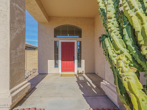 4th image of 8244 W WILLOW Avenue