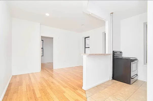 Rented by Compass | media 16