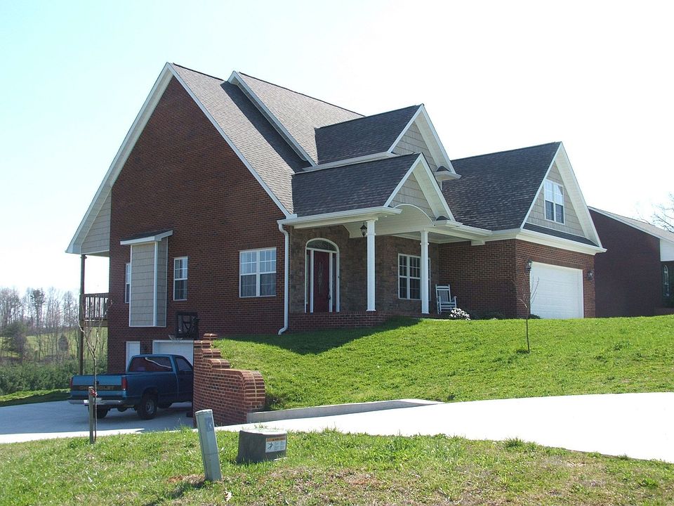 1st image of 1226 Fieldstone Dr