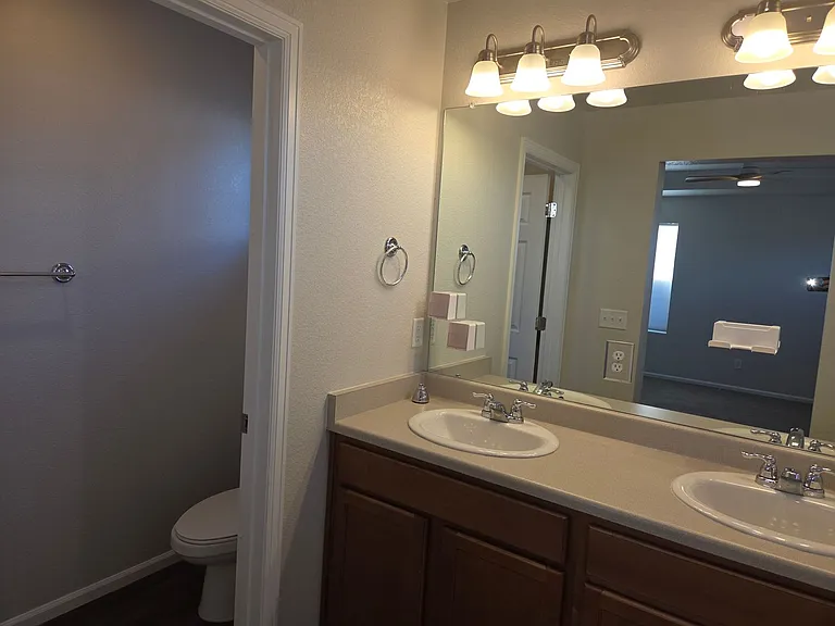 19145 E 66th Ave — Photo 17