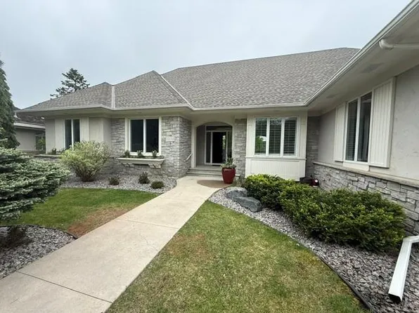 11641 Cedar Pass, Minnetonka, MN 55305
