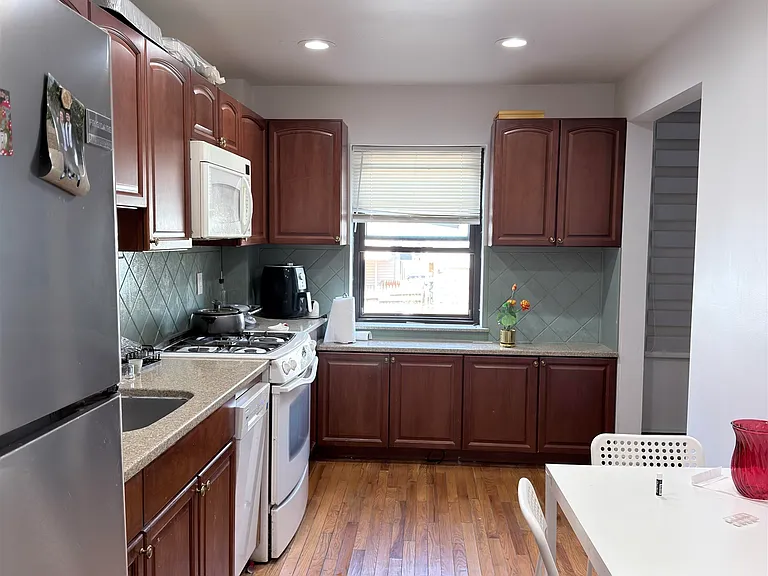 204 North St #1B — Photo 7