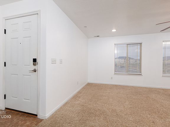 4th image of 3812 E Rock Creek Rd APT 7