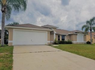 1662 Barnes Ave NW, Palm Bay, FL 32907